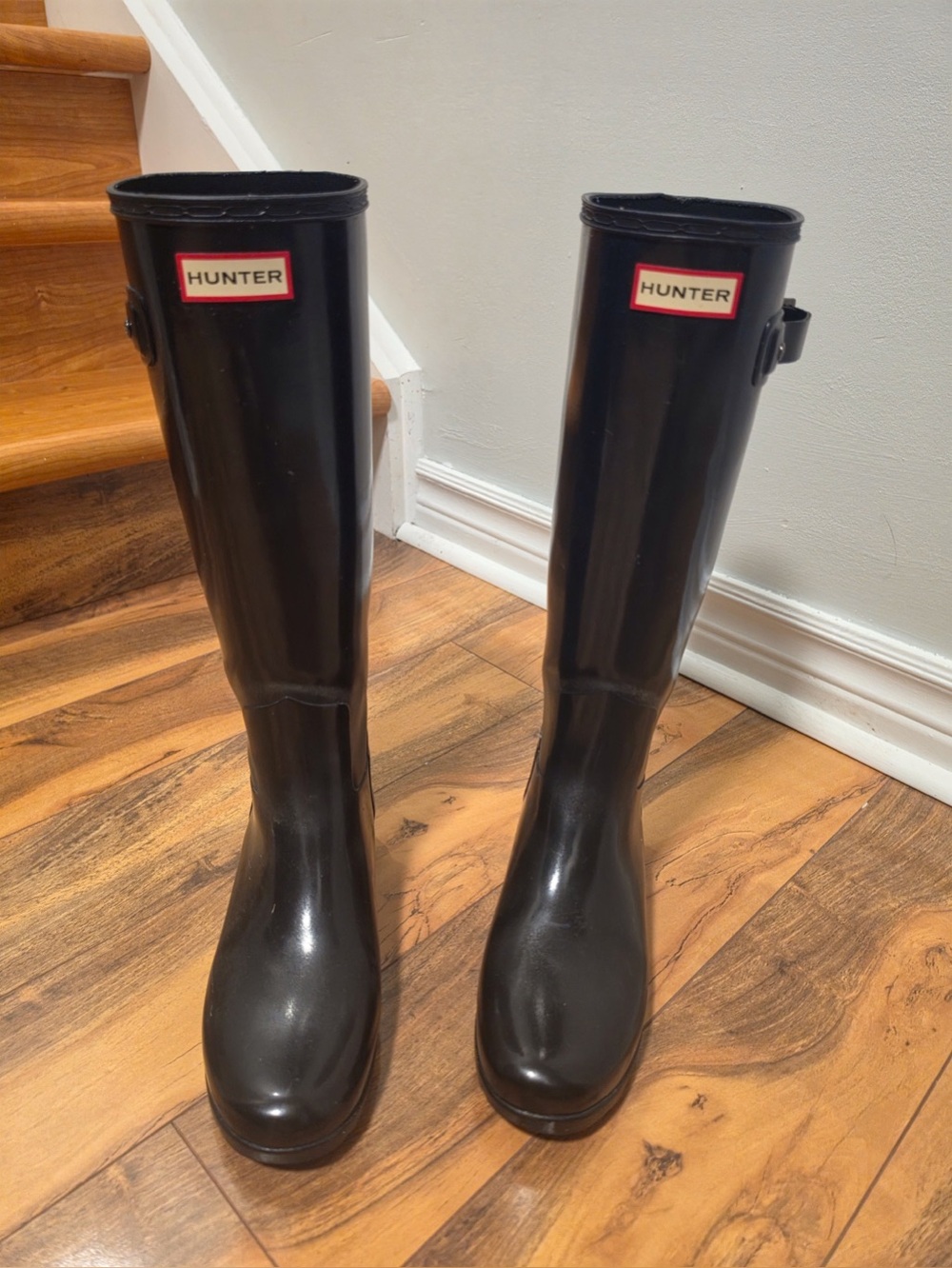 Hunter Rain boots (tall gloss)